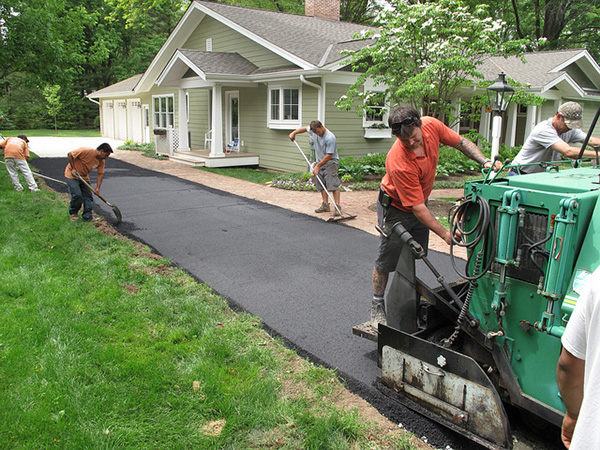 Best Time to Install Asphalt Driveway