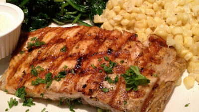 How to Reheat Grilled Salmon (3 Best Methods Highlighted)