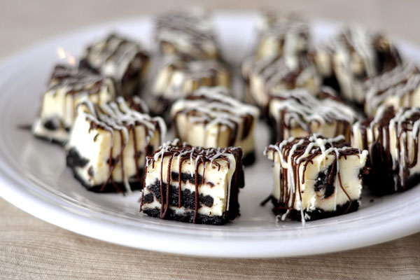 Oreo Cheesecake Bites