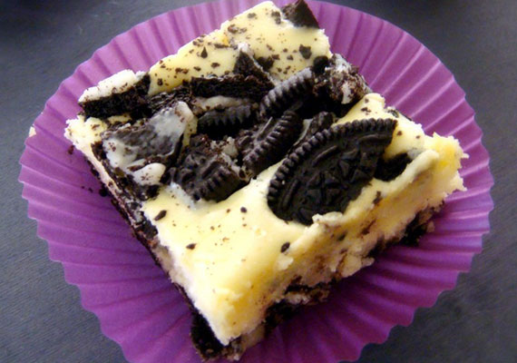 Oreo Cheesecake Squares