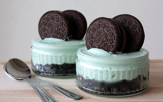 Cool Mint Oreo Cheesecake