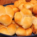 Best Way to Reheat Dinner Rolls