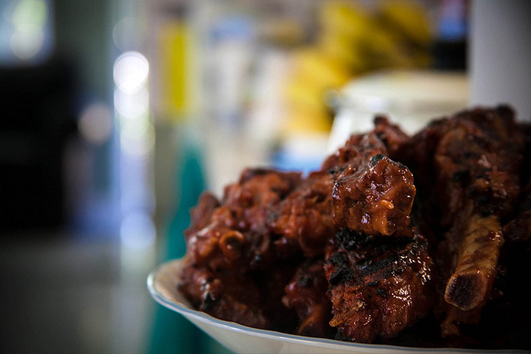 A Plate of Ribs