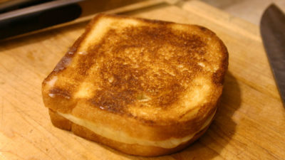 Best Way to Reheat a Grilled Cheese Sandwich