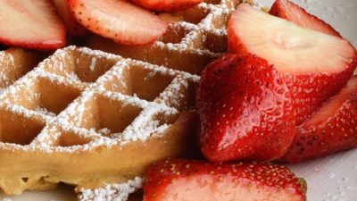 How to Reheat Waffles So They Are Perfect