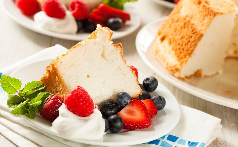 how-to-freeze-angel-food-cake