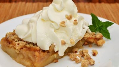 How Do You Reheat an Apple Crisp? See The One True Method!