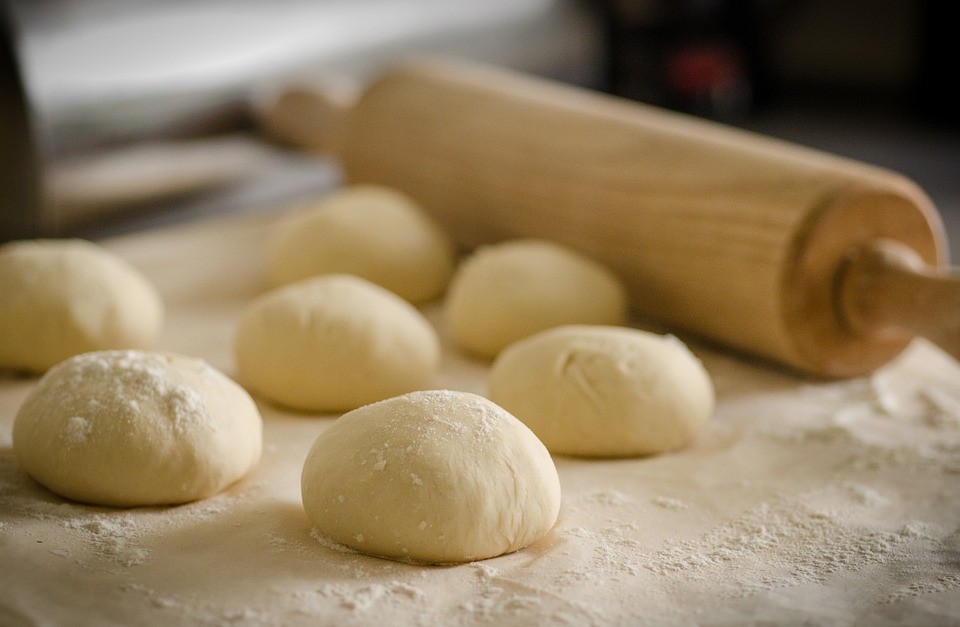 How to freeze pizza dough?
