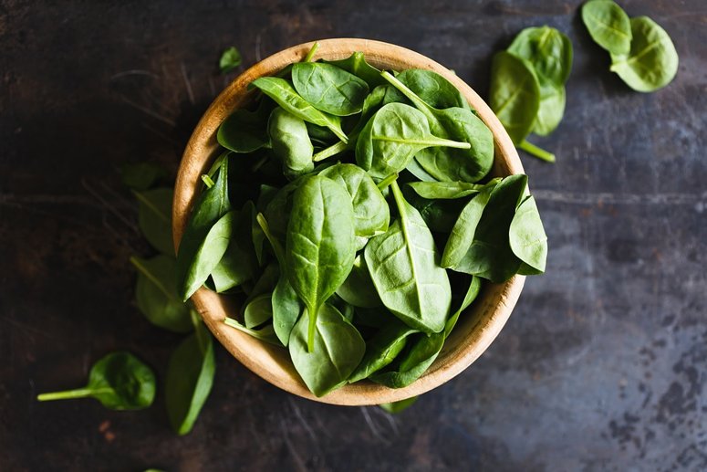 How to Safely Defrost Frozen Spinach