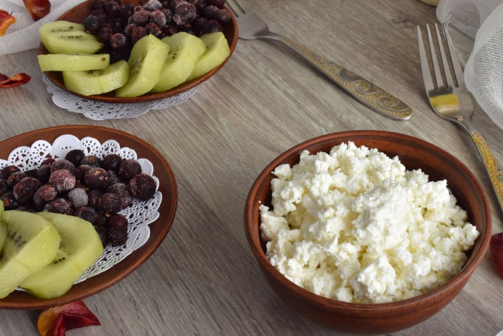 Can You Freeze Cottage Cheese: A Quick Guide