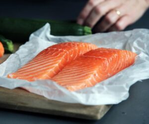 How to Defrost Salmon (3 Best Quick Thaw Methods to Use)