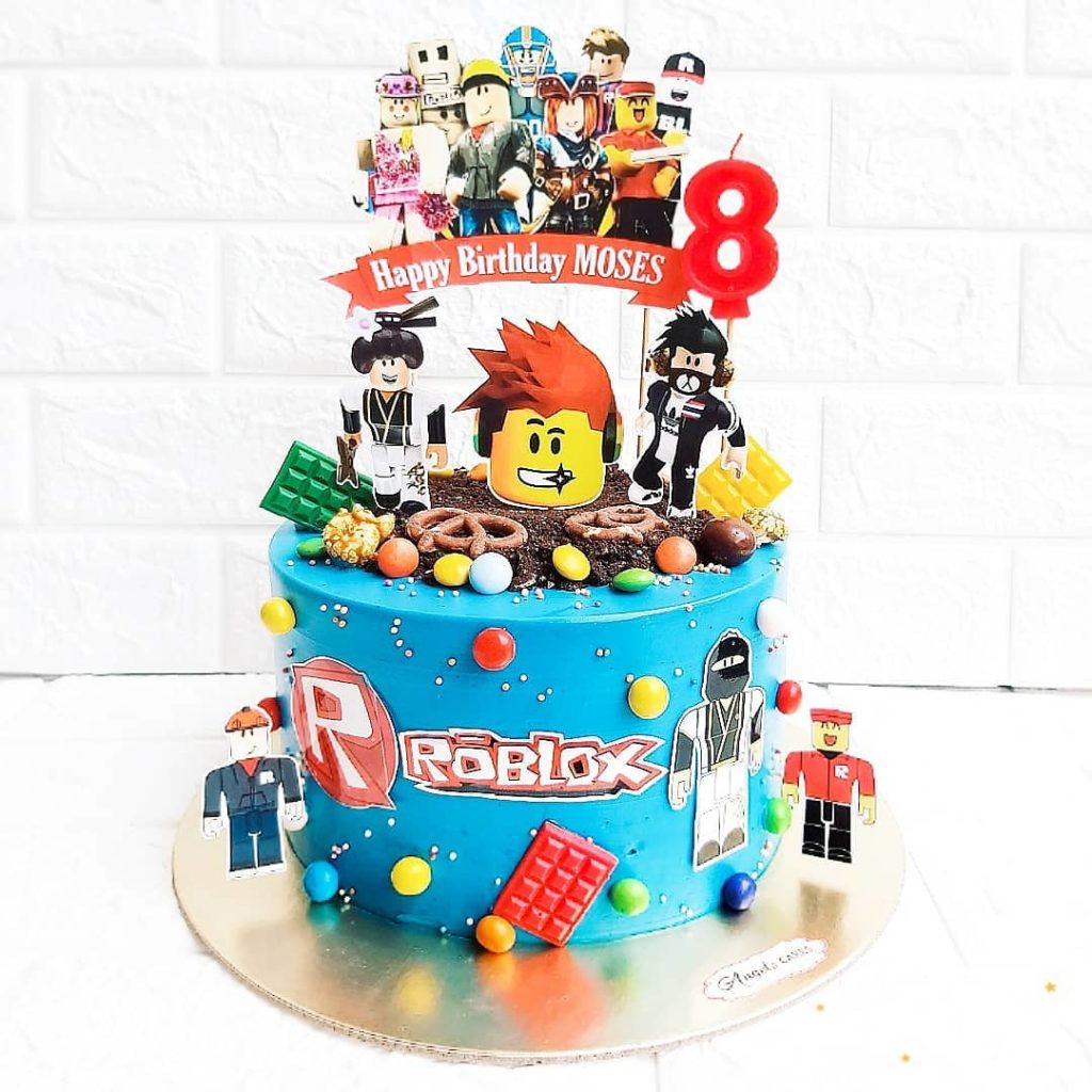 27 Best Roblox Cake Ideas For Boys Girls These Are Pretty Cool - roblox cake images for girls