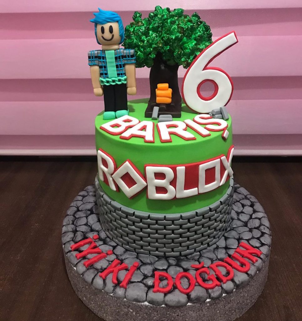 27 Best Roblox Cake Ideas For Boys Girls These Are Pretty Cool - roblox cake design simple