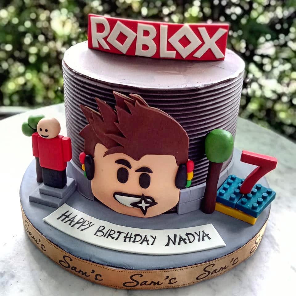 27 Best Roblox Cake Ideas For Boys Girls These Are Pretty Cool - roblox cake roblox birthday cake roblox cake shared