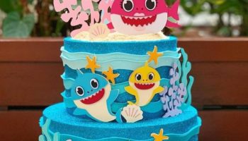 15 Adorable Baby Shark Cakes