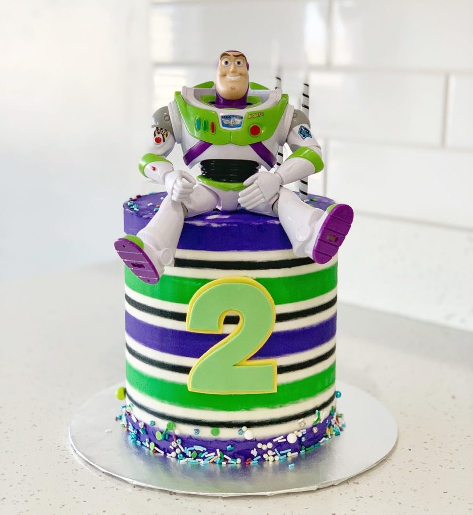 How To Make a Buzz Lightyear Cake  Tina Turner Cakes