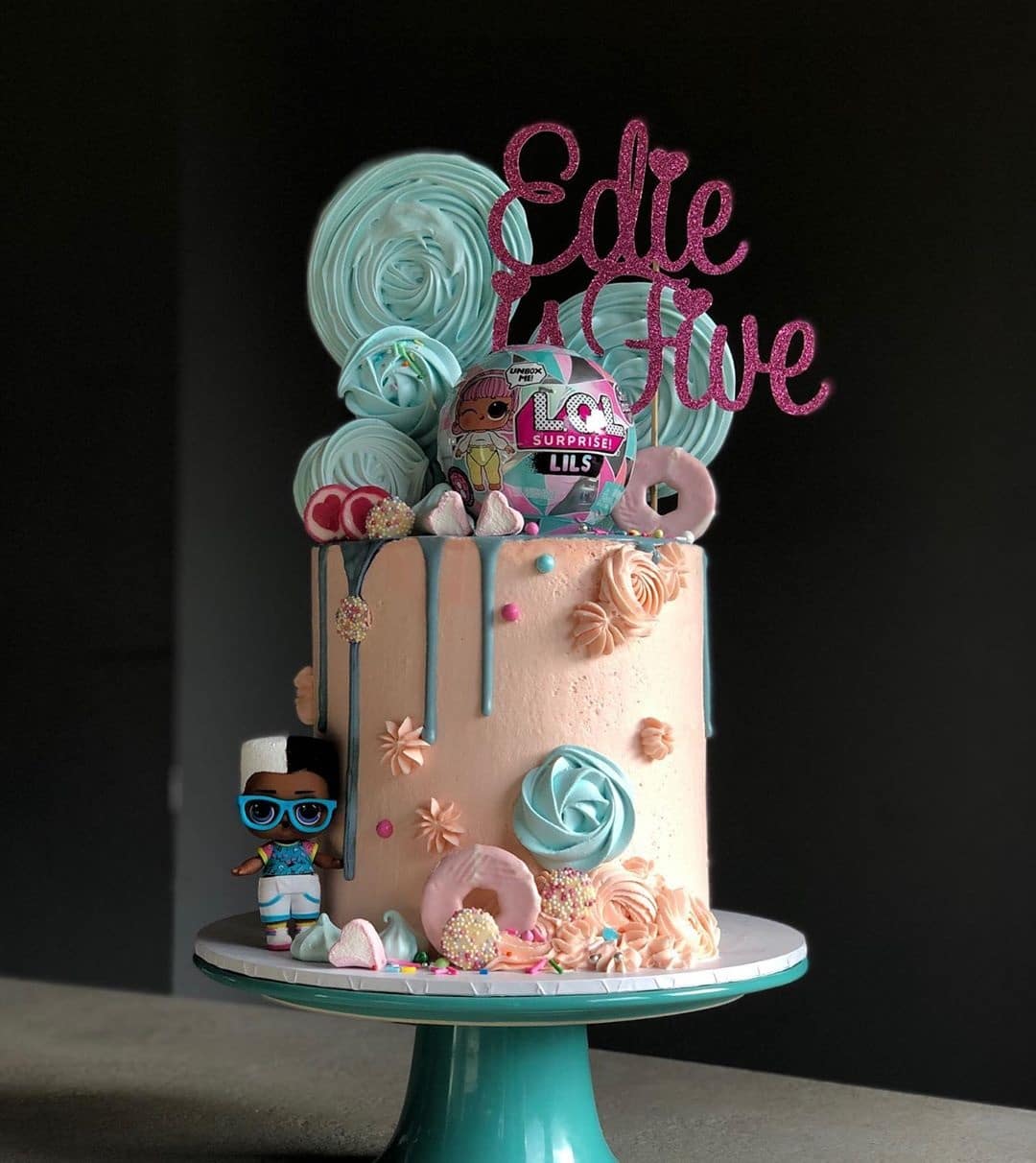 13 Cute LOL Dolls Cake Ideas (Gotta Have That Perfect Birthday!)