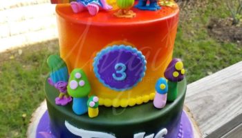 13 Cute Trolls Birthday Cake Ideas