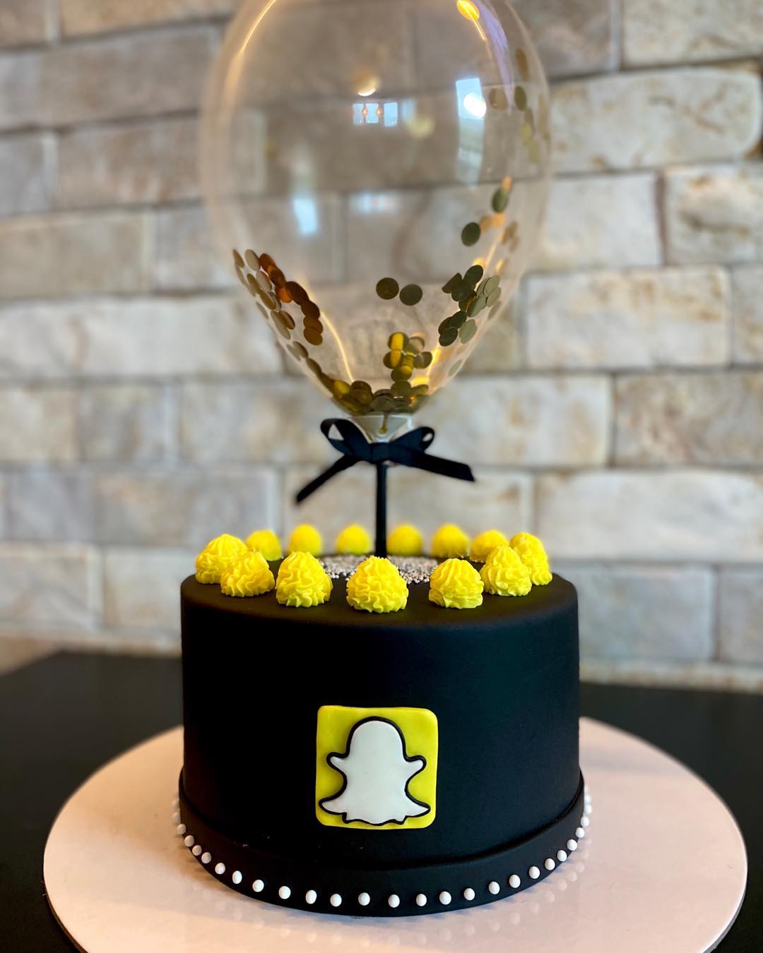 15 Snapchat Birthday Cake Ideas That Are Simply Amazing