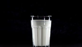 How to Thaw Milk Safely & Quickly