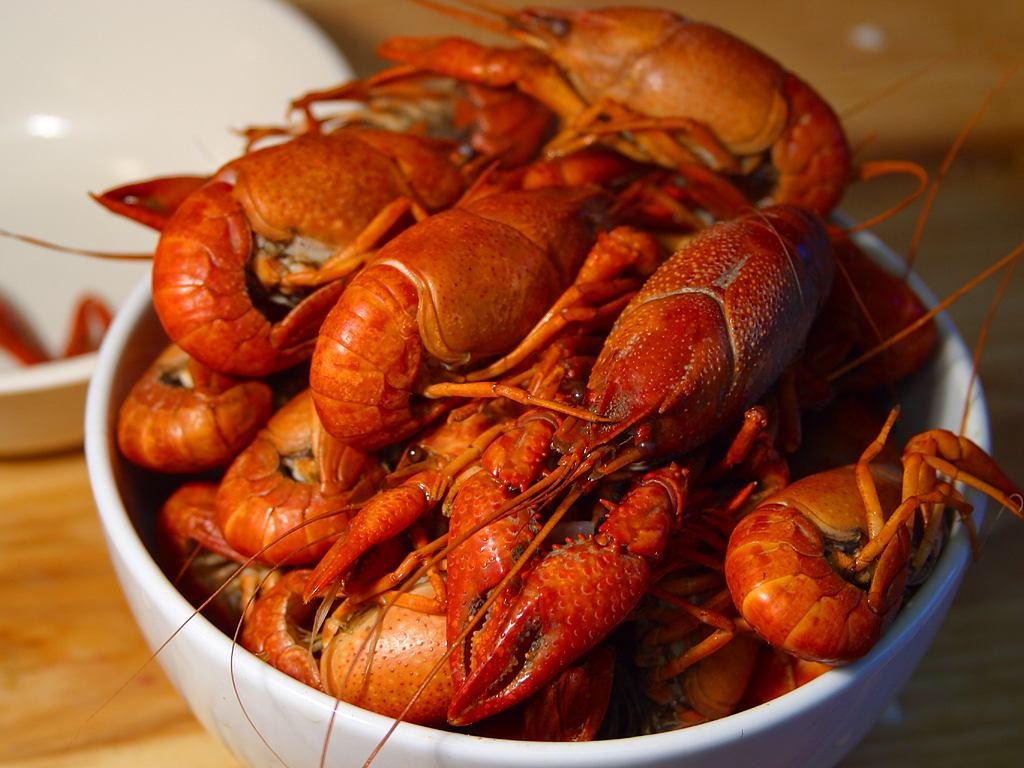 How to reheat crawfish: 3 best methods to use