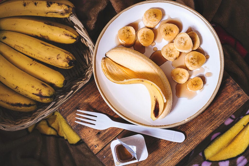 How can you tell if a banana is ripe?