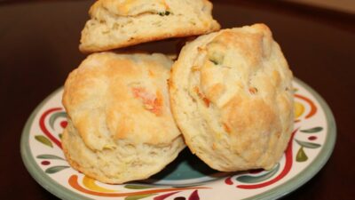 How to Reheat Biscuits: 3 Best Methods to Use