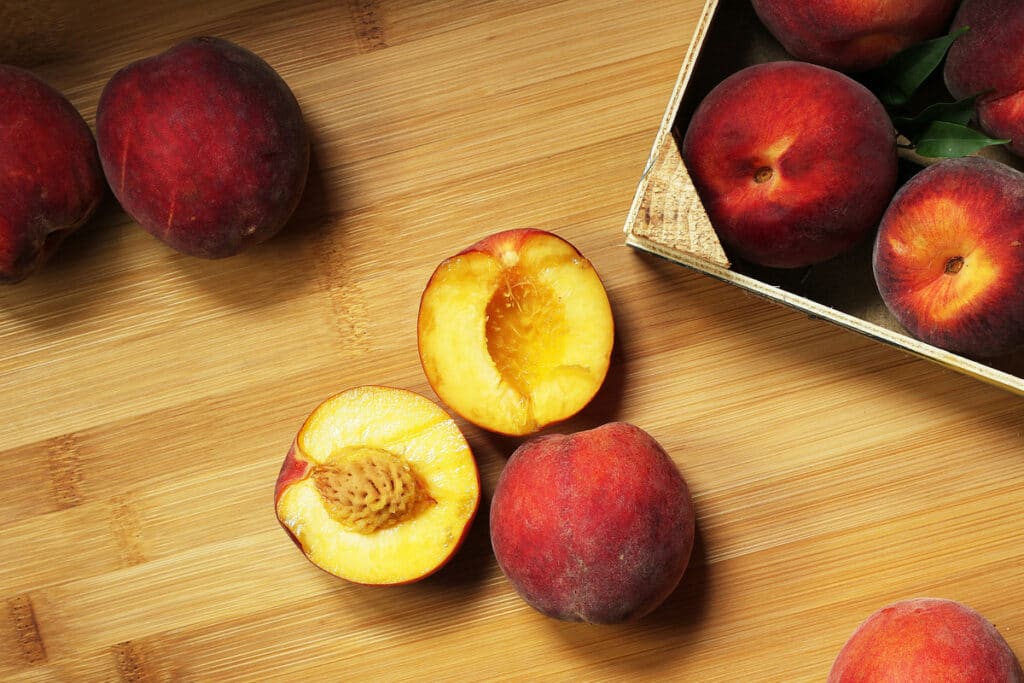 How to Ripen Peaches Quickly (Best Methods to Use)