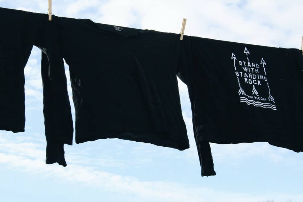 How to Wash Dark/Black Clothes Properly