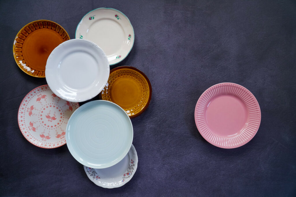 Can Plates Go In The Oven? The Bestest Ever!